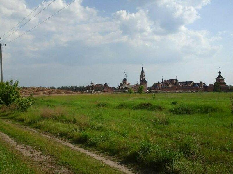 Продається земельна ділянка під будівництво в селі Мала Салтанівка
