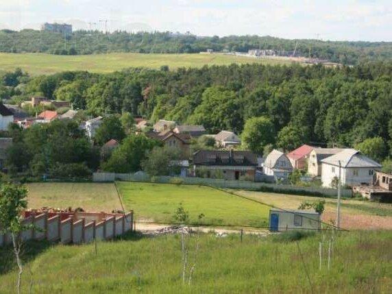 Продам свою землю возле Феофании, вид на Киев, возле леса