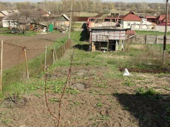 Продам землю под дачу или дом (4 сотки) Кротенки-Патлаевка