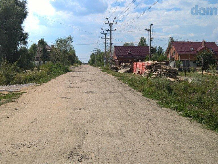 Продам участок 19 соток в Петрушках. 5 км от Киева