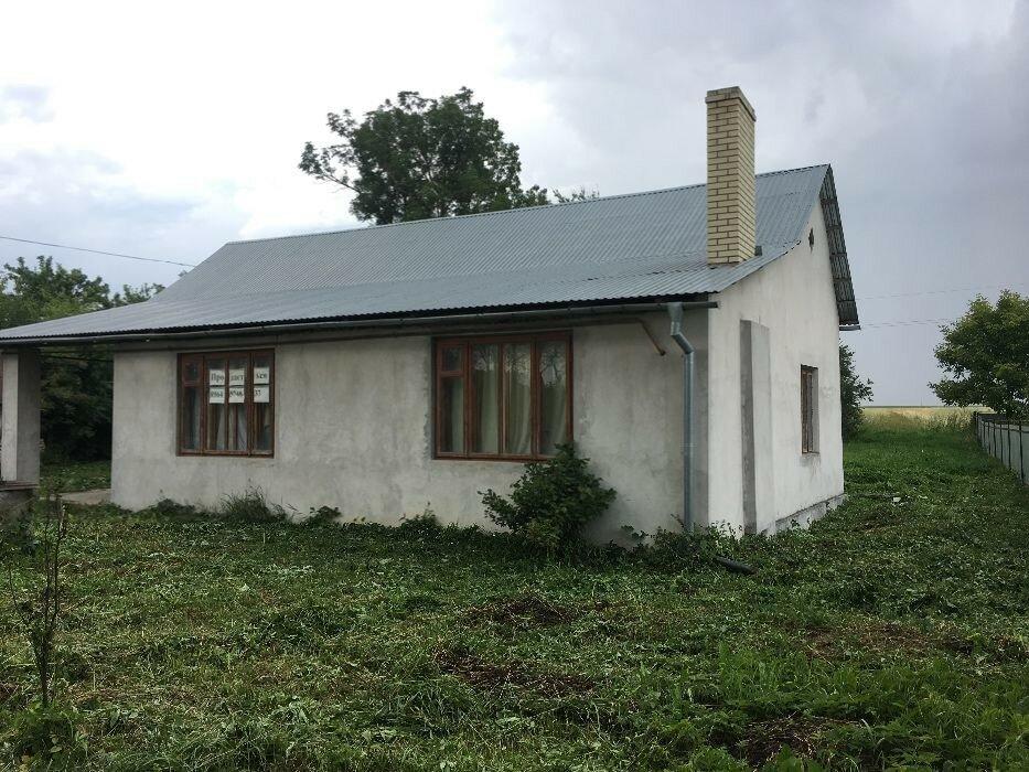 Продам будинок з землею біля Тернополя