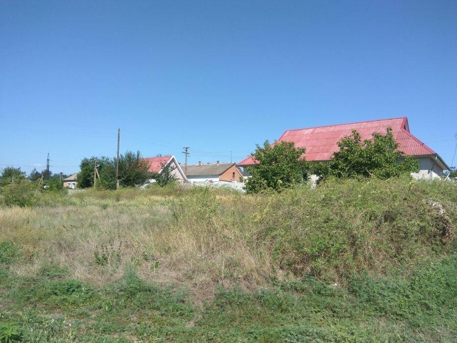 Продам земельный участок в Садовом на берегу Ингульца.