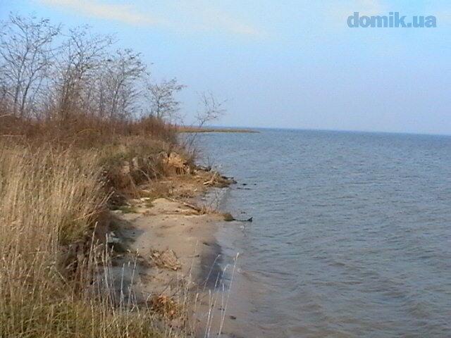Шикарный участок 250м.Берег Киевского моря.