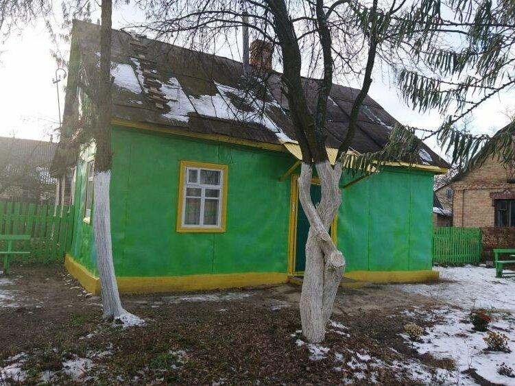 НЕДОРОГОЙ (9500$) УЧАСТОК с частью дома в Клавдиево возле ж/д ВОКЗАЛА