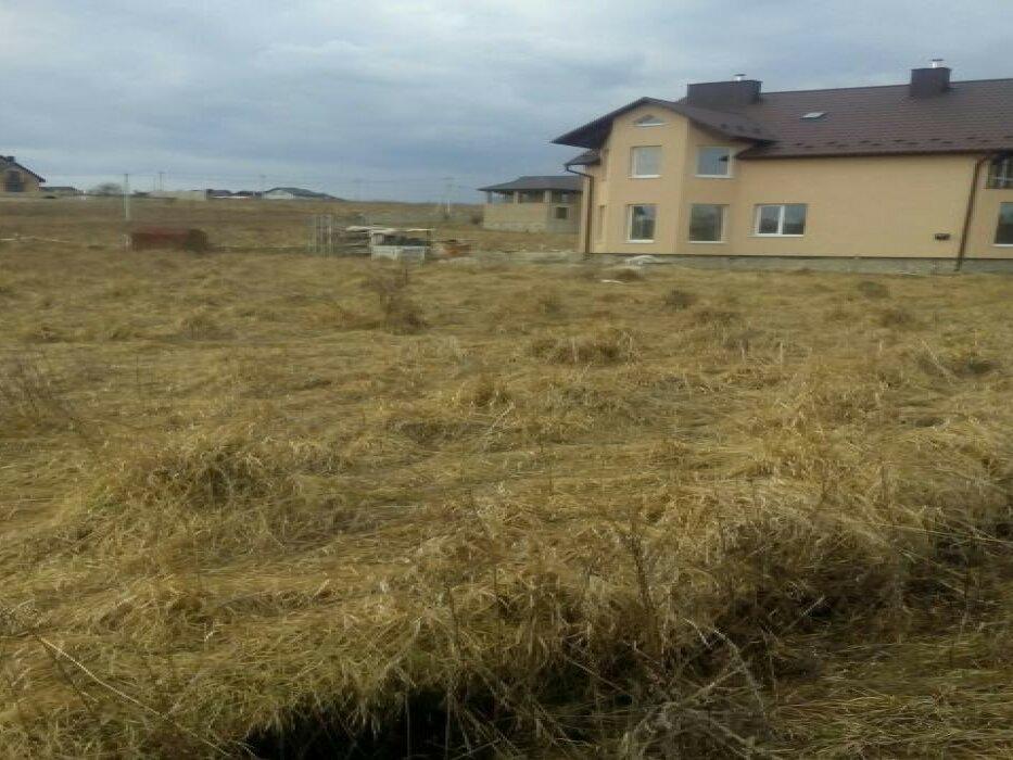 Земельну ділянку в Байківцях