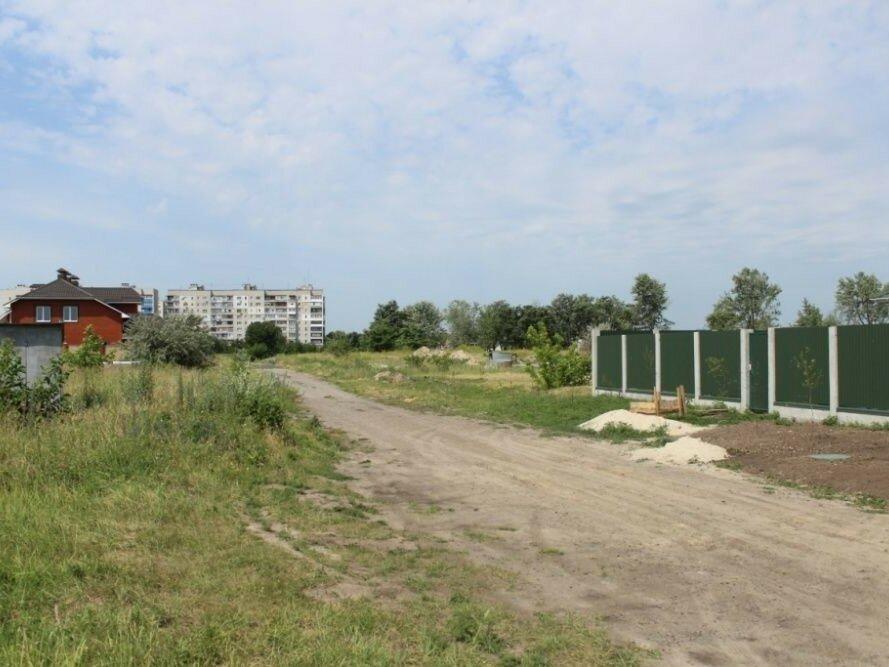 Продам земельный участок район Сов. Армии возле реки Сухой Кагамлык