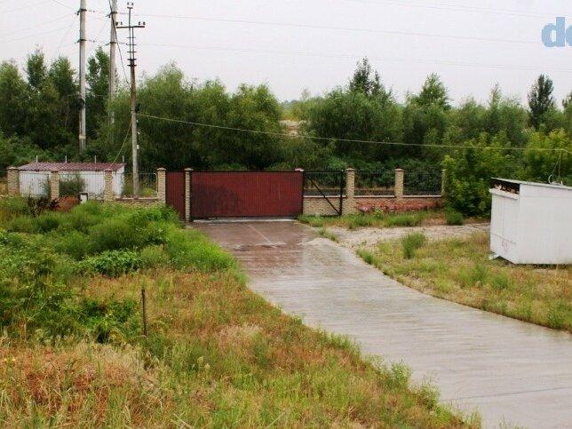 Продаю земельные участки на первой линии Днепра Осокорки