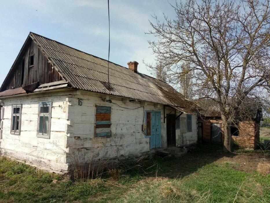 Продам земельну ділянку в смт Голоби