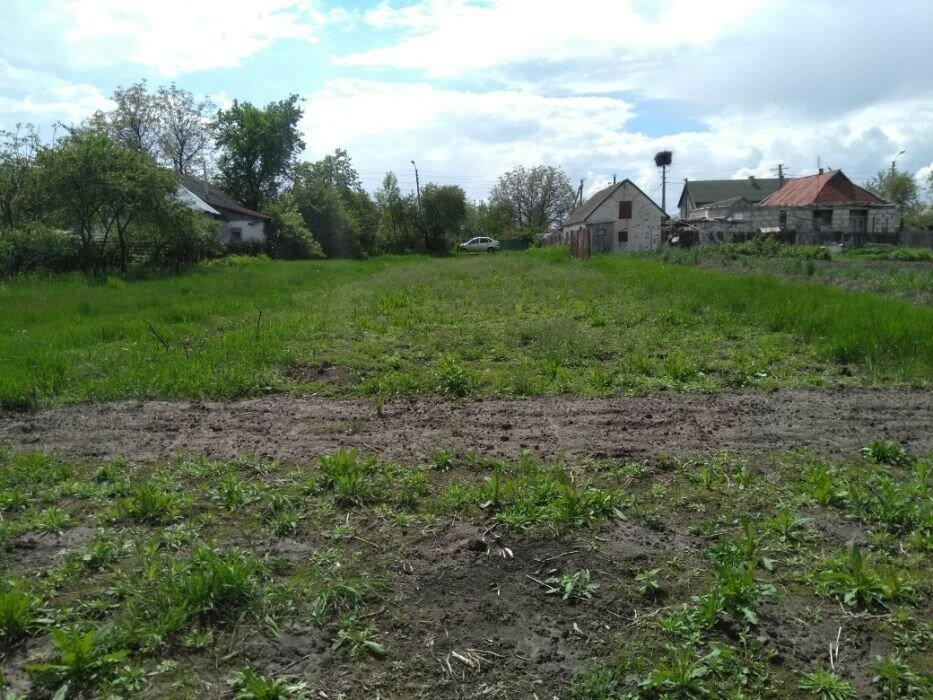 Продам земельный ділянку по вул. Семашко в смт Бородянка