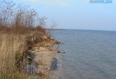 Шикарный участок 250м.Берег Киевского моря.