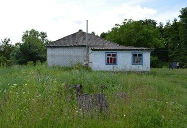 Продам земельну ділянку + старенький будинок, с. Бубнівська...