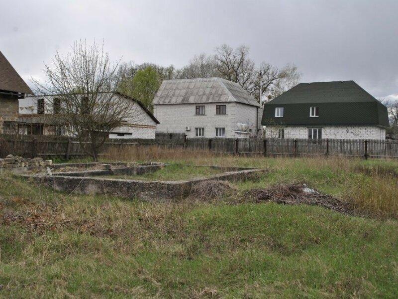 Продам земельный участок в пгт Клавдиево