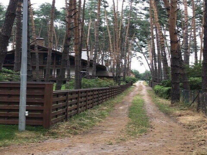 Продам участок в сосновом лесу на Печенежском водохранилище