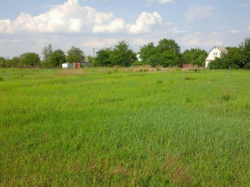 Продається земельна ділянка під будівництво в селі Мала Салтанівка