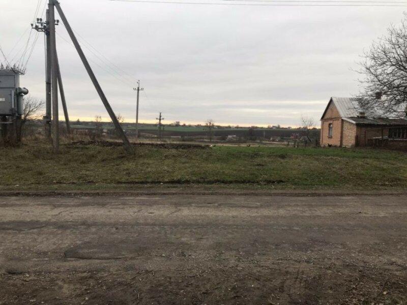 Земельна ділянка під забудову в селі Воротнів 15 ки від Луцька