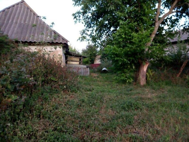 Продам земельну ділянку з фундаментом в смт.Голованівськ