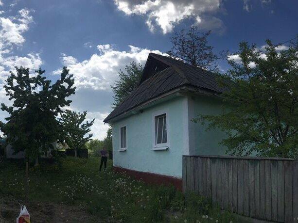 Продам земельну ділянку із будинком у Хмельницькій області