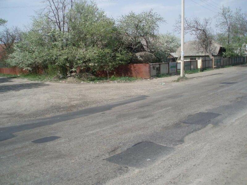 Продається земельна ділянка 0,25 га трасса Чернівці - Київ центр села