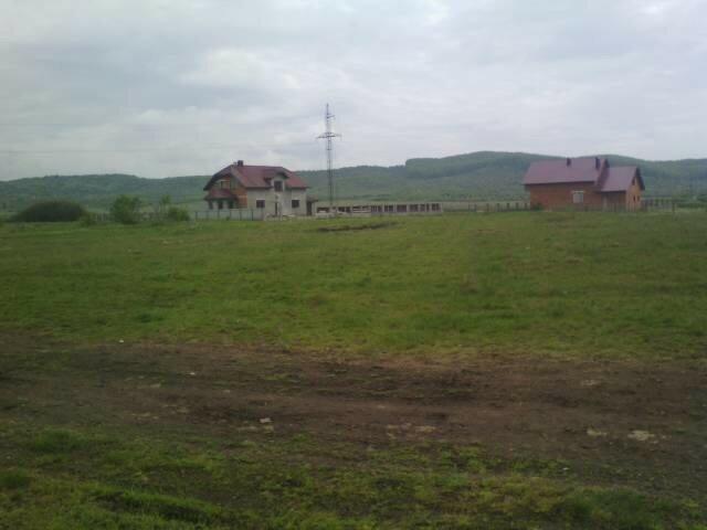 Продажа земельного участка под жилую застройку в селе Русское Поле, Закарпатской области, Терешкової, площадь 12 соток